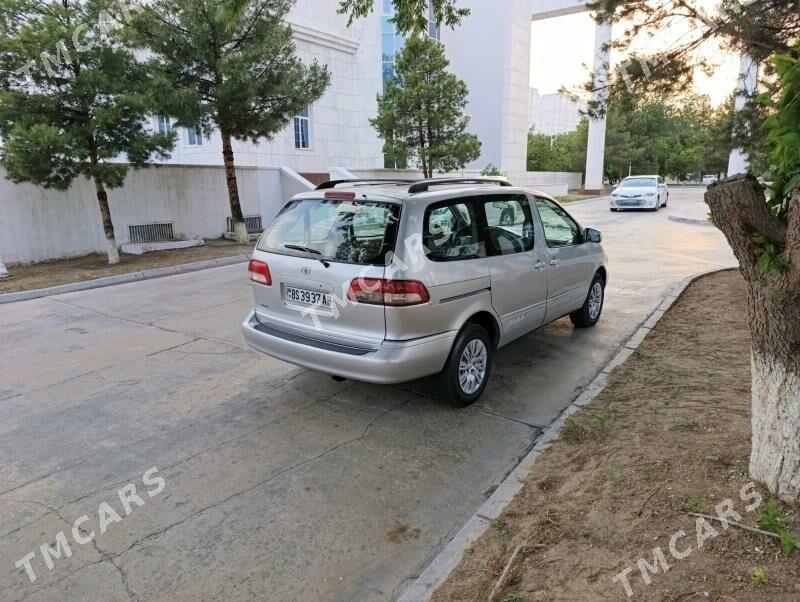 Toyota Sienna 2002 - 165 000 TMT - Бахарден - img 8
