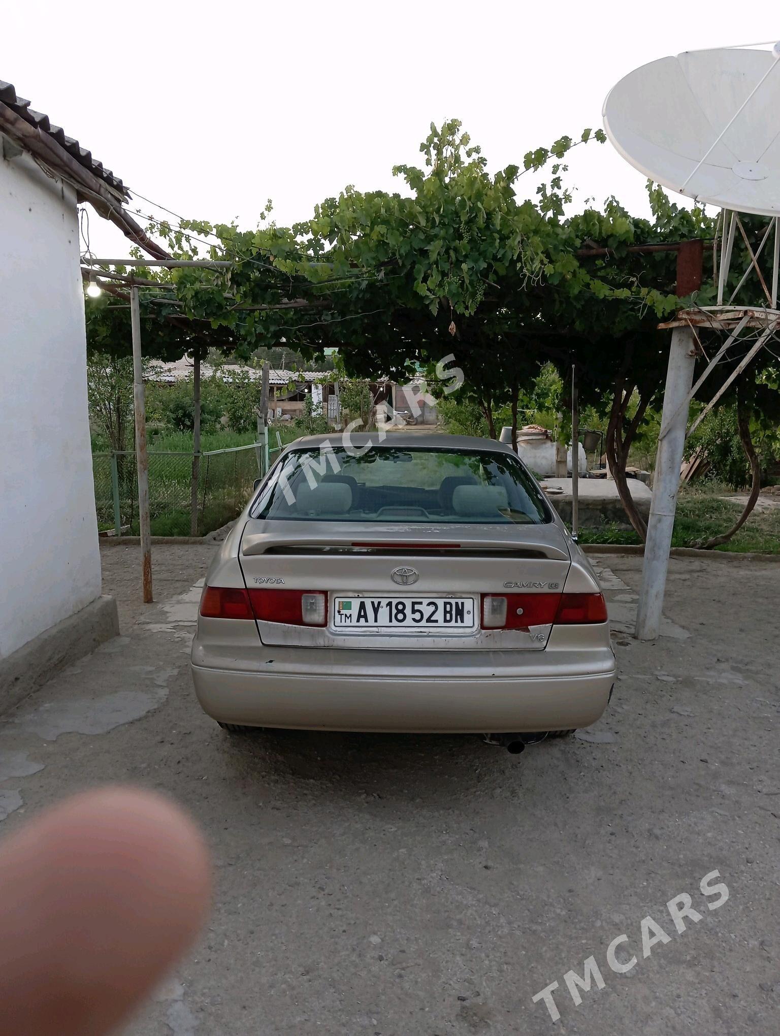 Toyota Camry 1997 - 115 000 TMT - Махтумкули - img 2