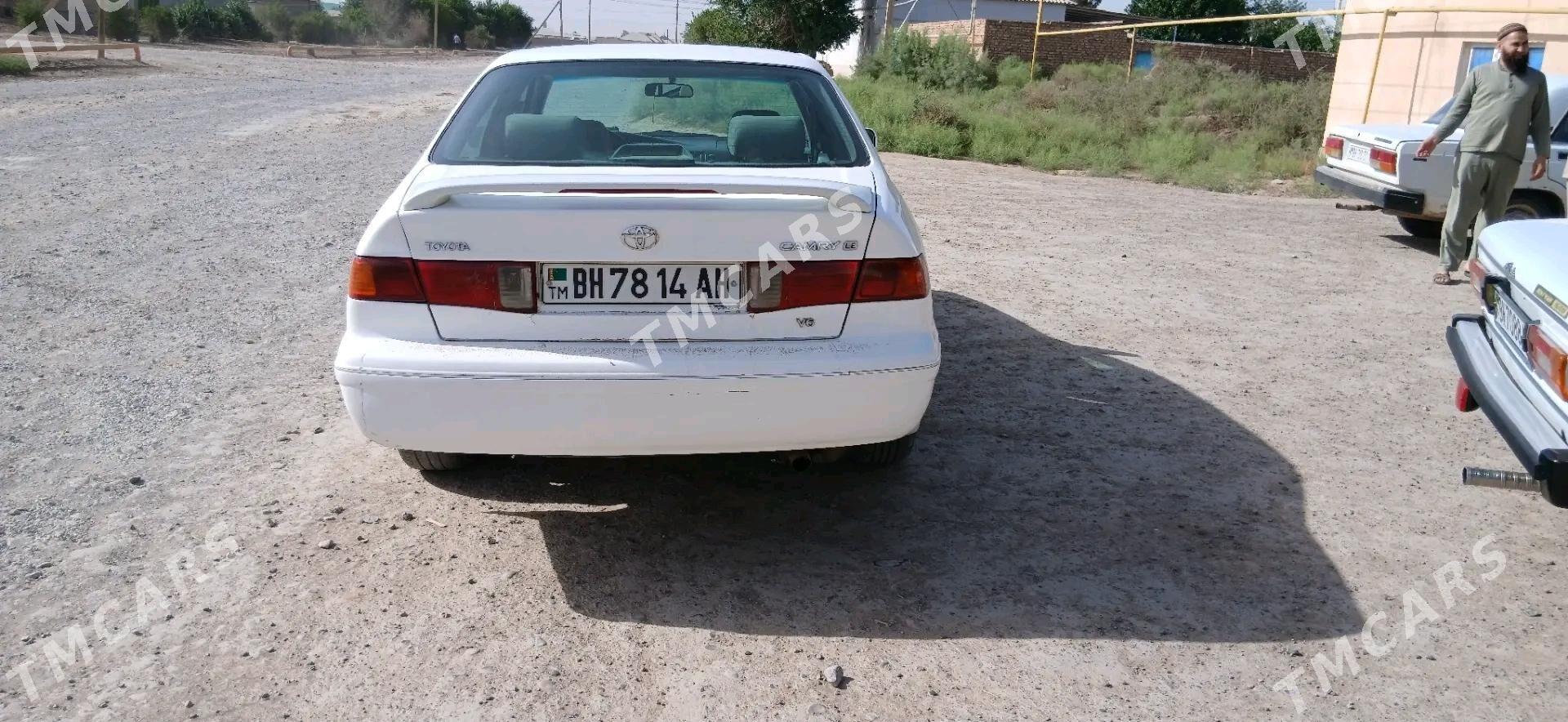 Toyota Camry 1998 - 125 000 TMT - Tejen - img 2