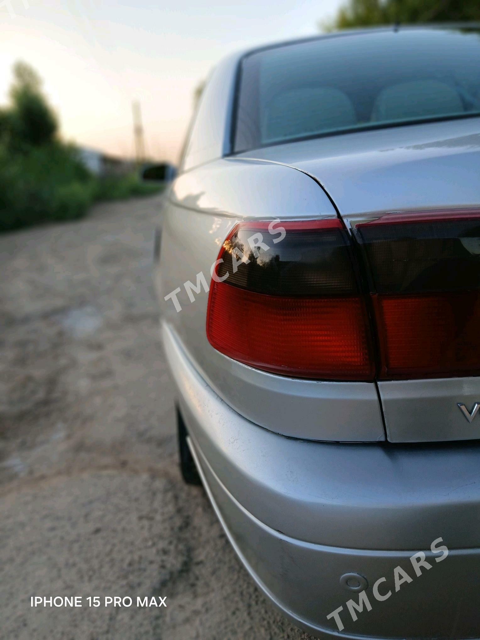 Opel Omega 2002 - 45 000 TMT - Daşoguz - img 9