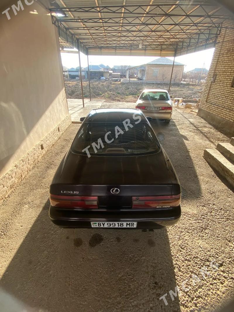 Lexus ES 1993 - 70 000 TMT - Векильбазар - img 3