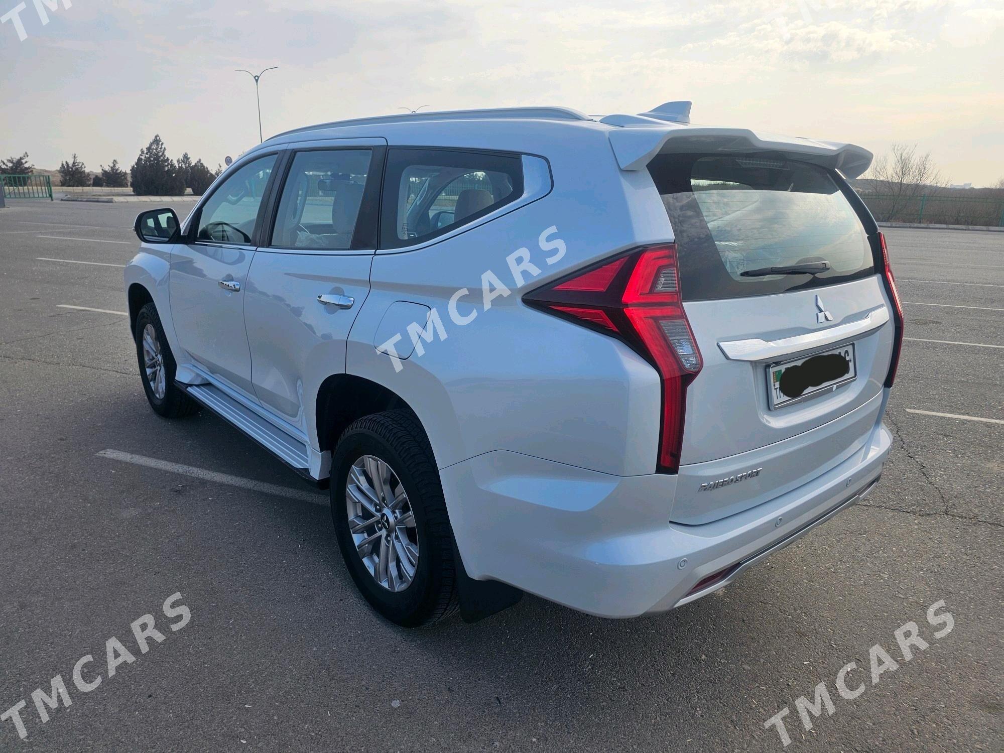 Mitsubishi Pajero 2020 - 410 000 TMT - Aşgabat - img 6