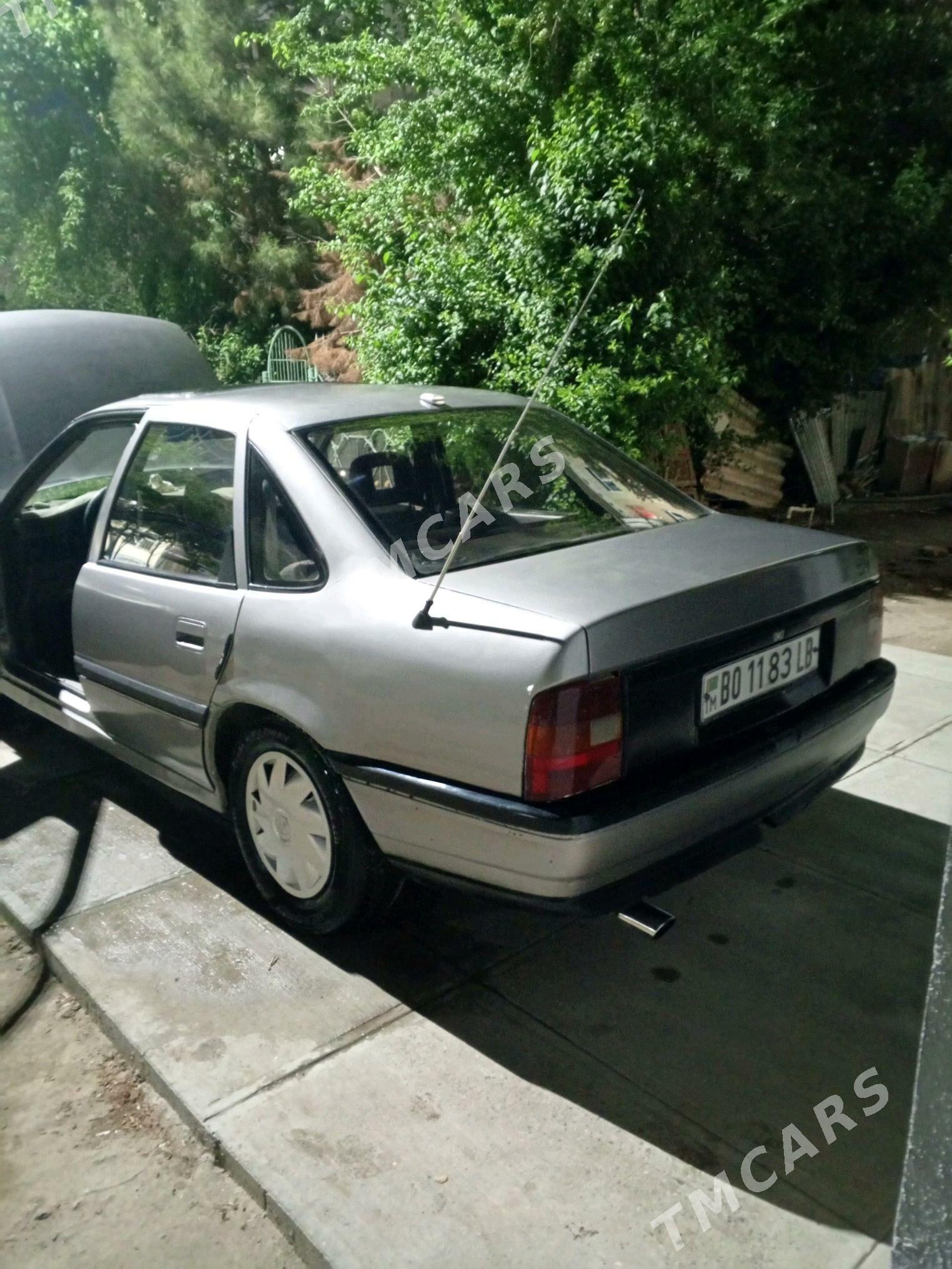 Opel Vectra 1990 - 22 000 TMT - Çärjew - img 6