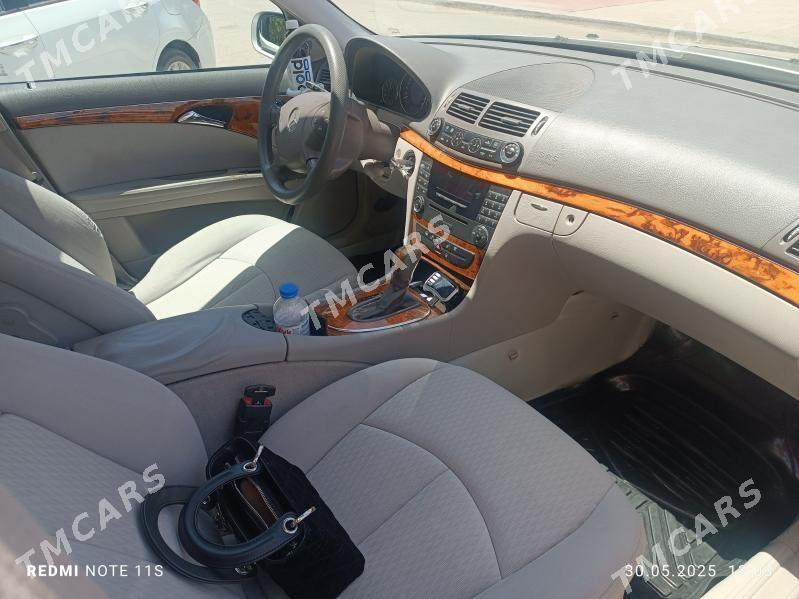 Mercedes-Benz E350 2005 - 135 000 TMT - Бузмеин - img 2