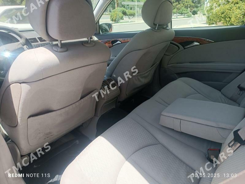 Mercedes-Benz E350 2005 - 135 000 TMT - Бузмеин - img 5