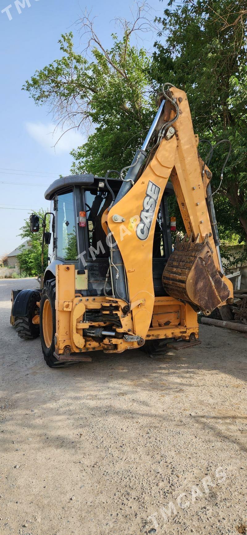 JCB 3CX Compact 2015 - 460 000 TMT - Tejen - img 3