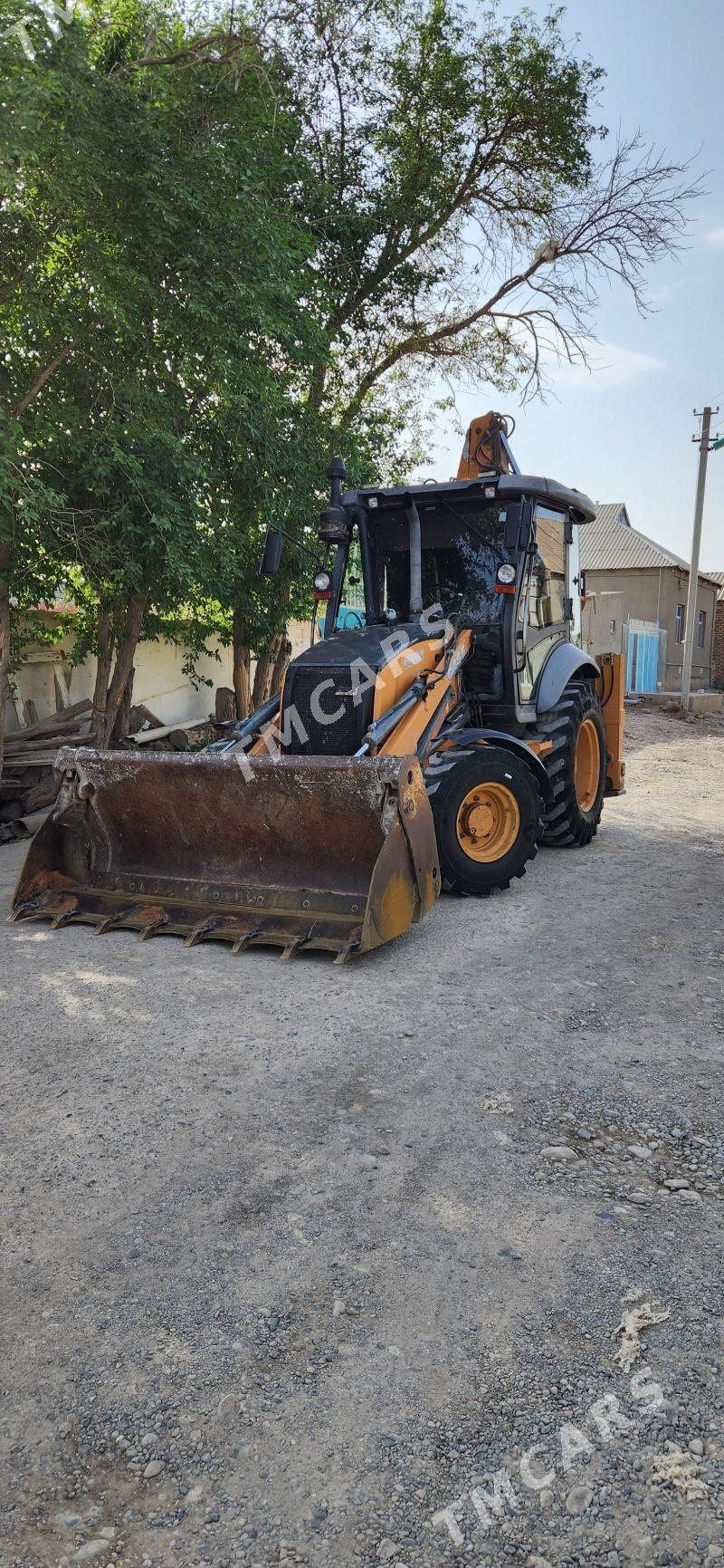JCB 3CX Compact 2015 - 460 000 TMT - Tejen - img 6