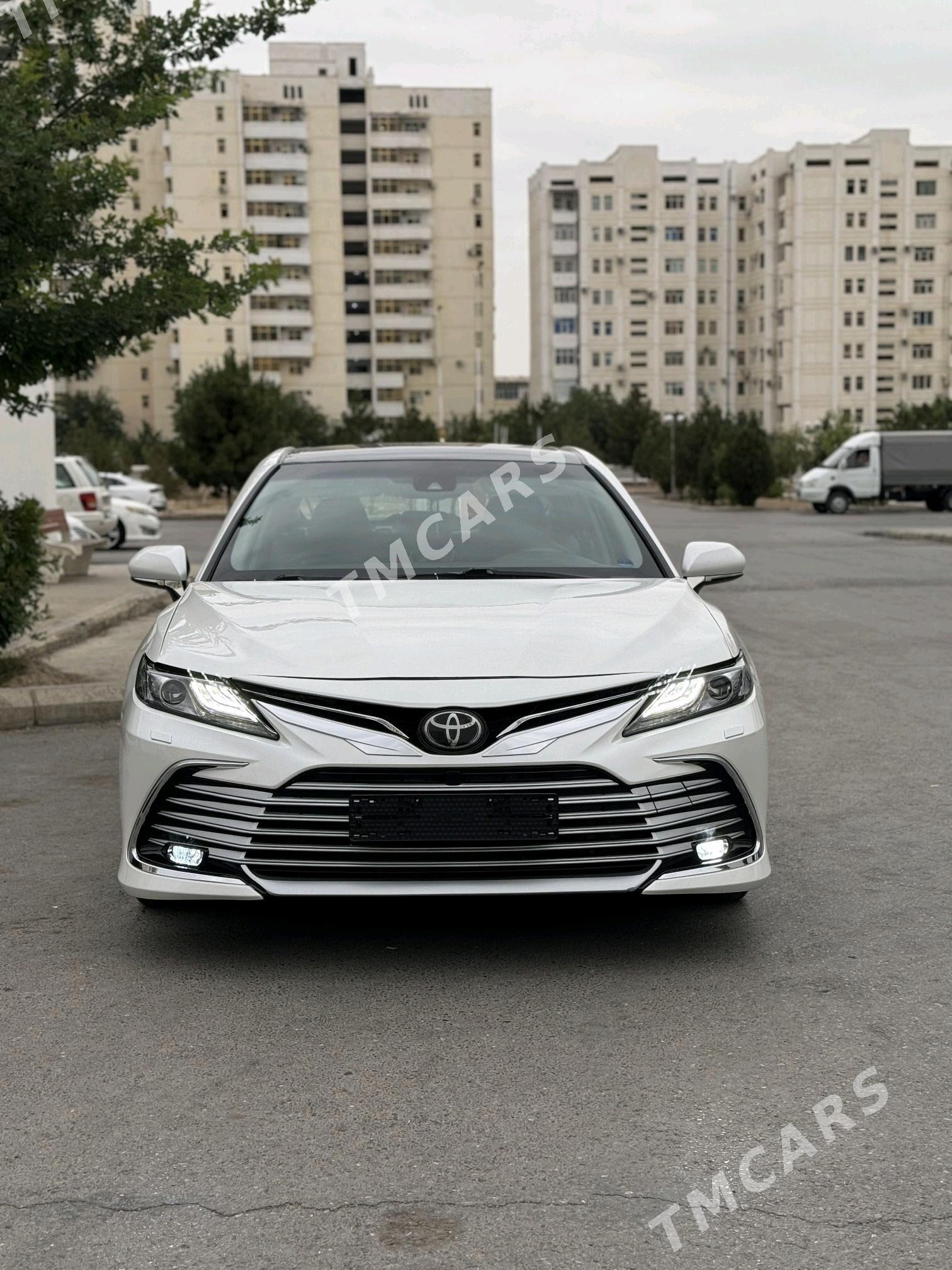 Toyota Camry 2018 - 300 000 TMT - Мары - img 4