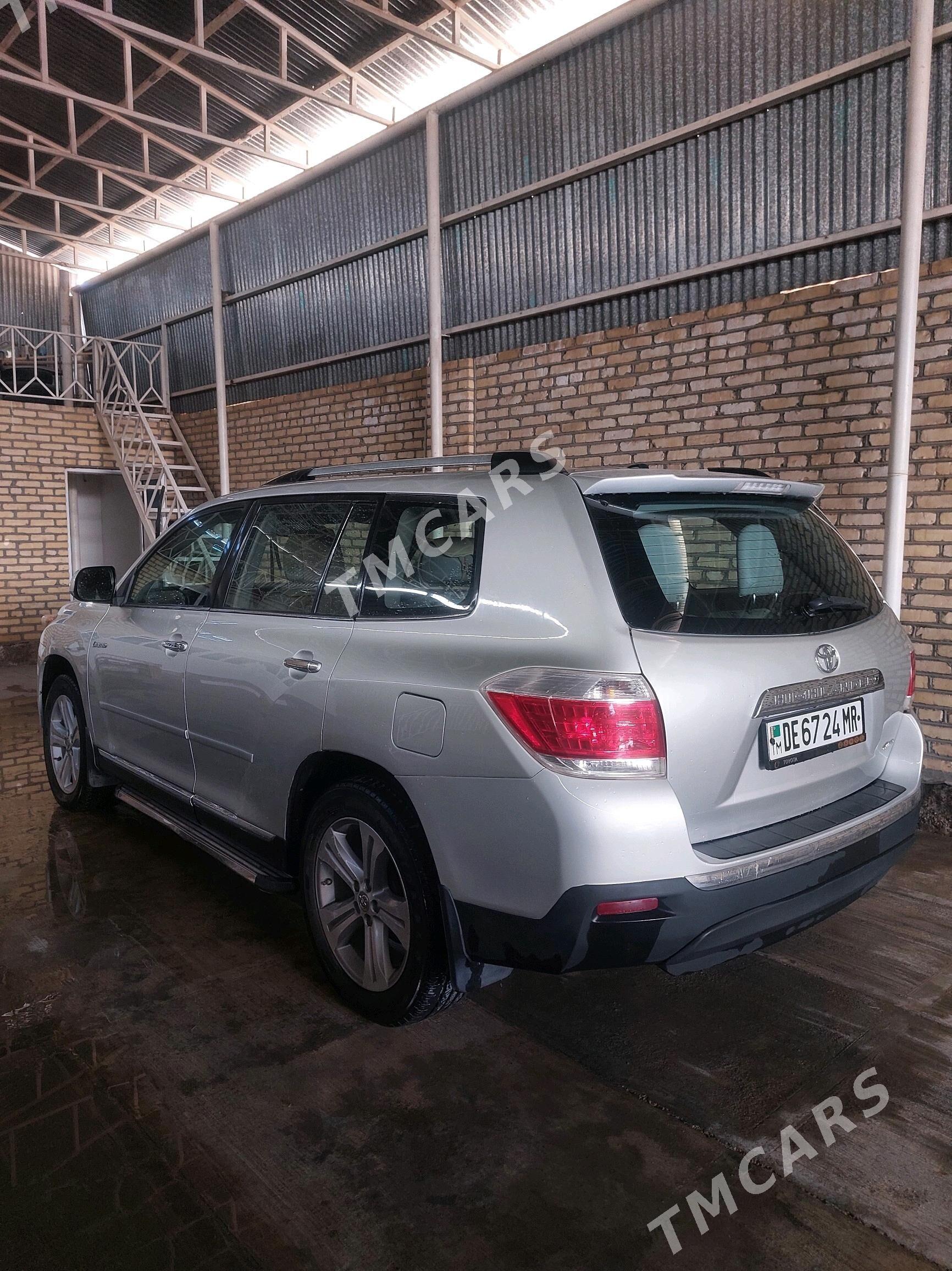Toyota Highlander 2012 - 290 000 TMT - Мары - img 3