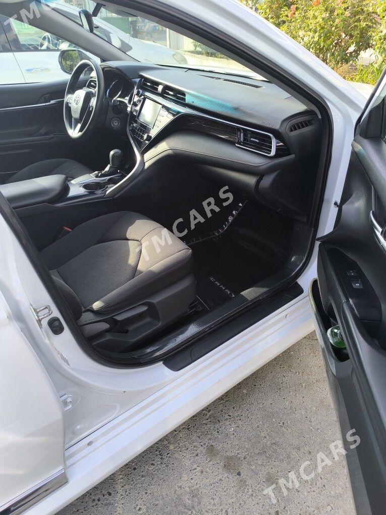 Toyota Camry 2019 - 260 000 TMT - Büzmeýin - img 2