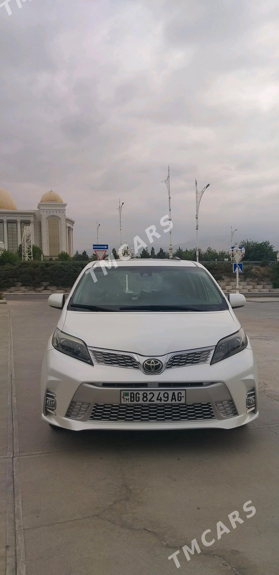 Toyota Sienna 2019 - 375 000 TMT - Gypjak - img 2
