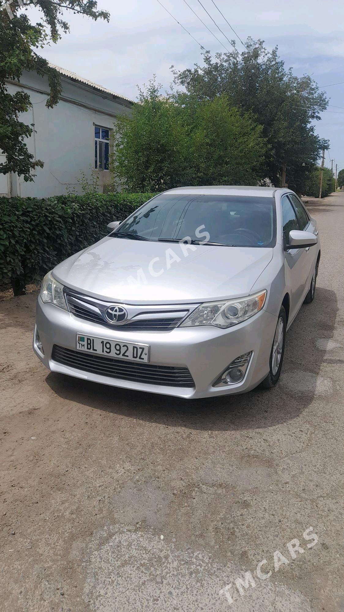 Toyota Camry 2013 - 230 000 TMT - Daşoguz - img 2