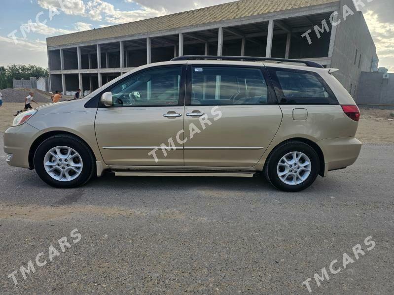 Toyota Sienna 2005 - 210 000 TMT - Халач - img 3