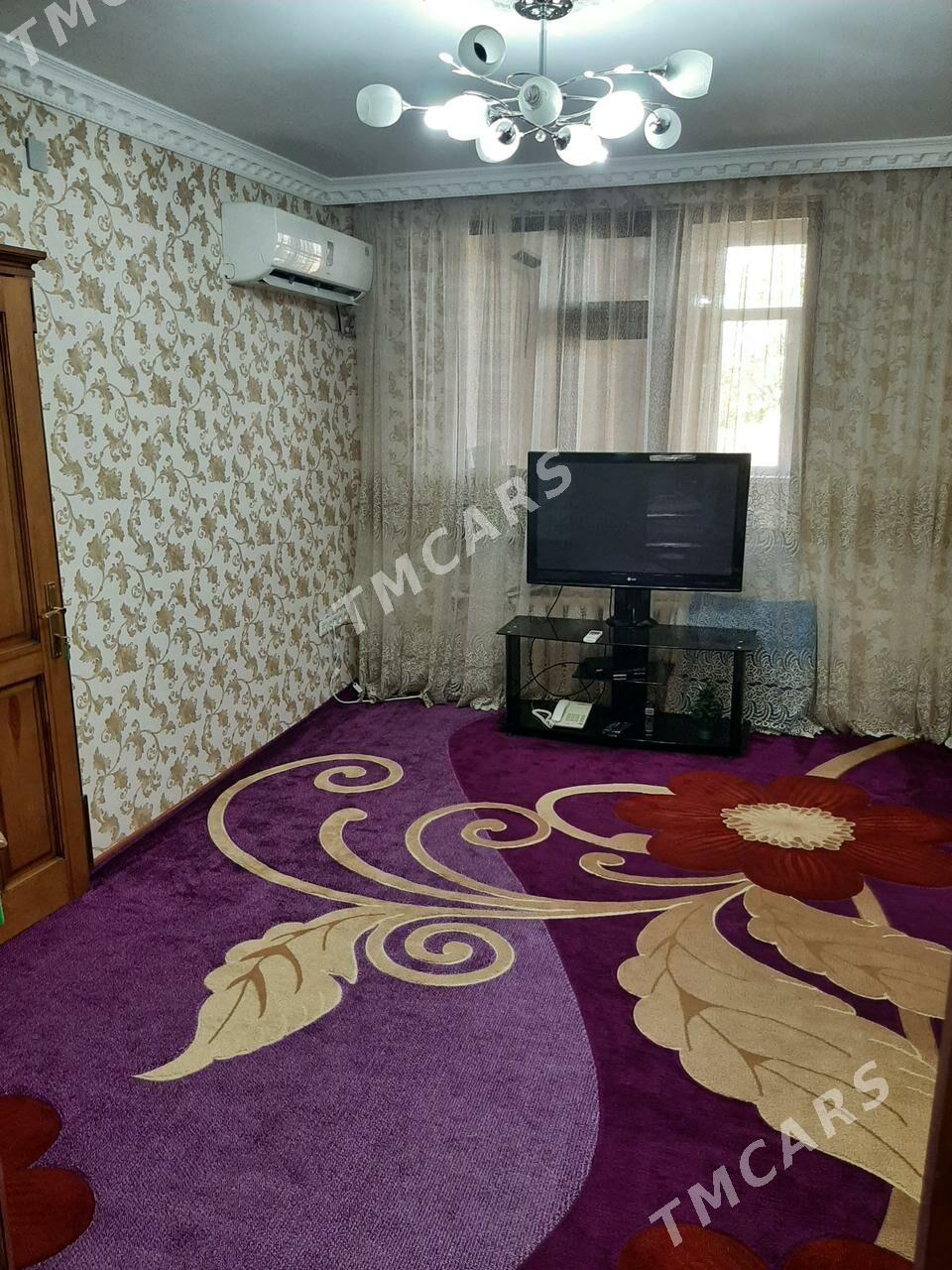 Satlyk jaý - Хитровка - img 3