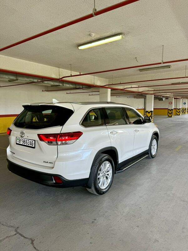 Toyota Highlander 2018 - 380 000 TMT - Ашхабад - img 5