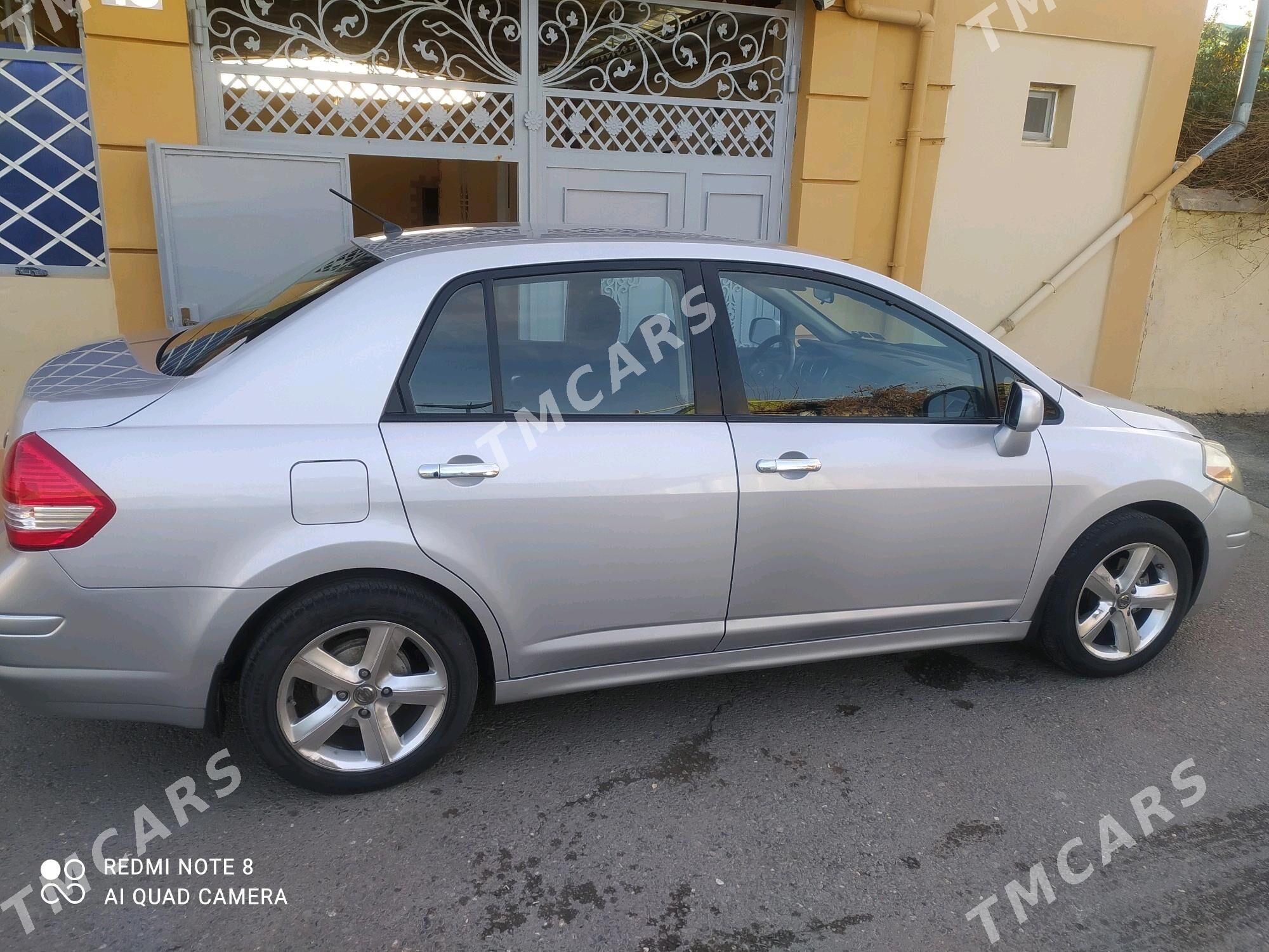 Nissan Versa 2010 - 130 000 TMT - Aşgabat - img 4