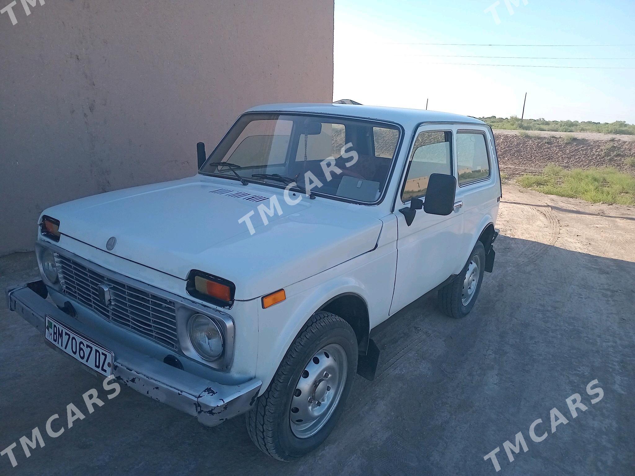 Lada Niva 2003 - 35 000 TMT - Türkmenbaşy etr. - img 2