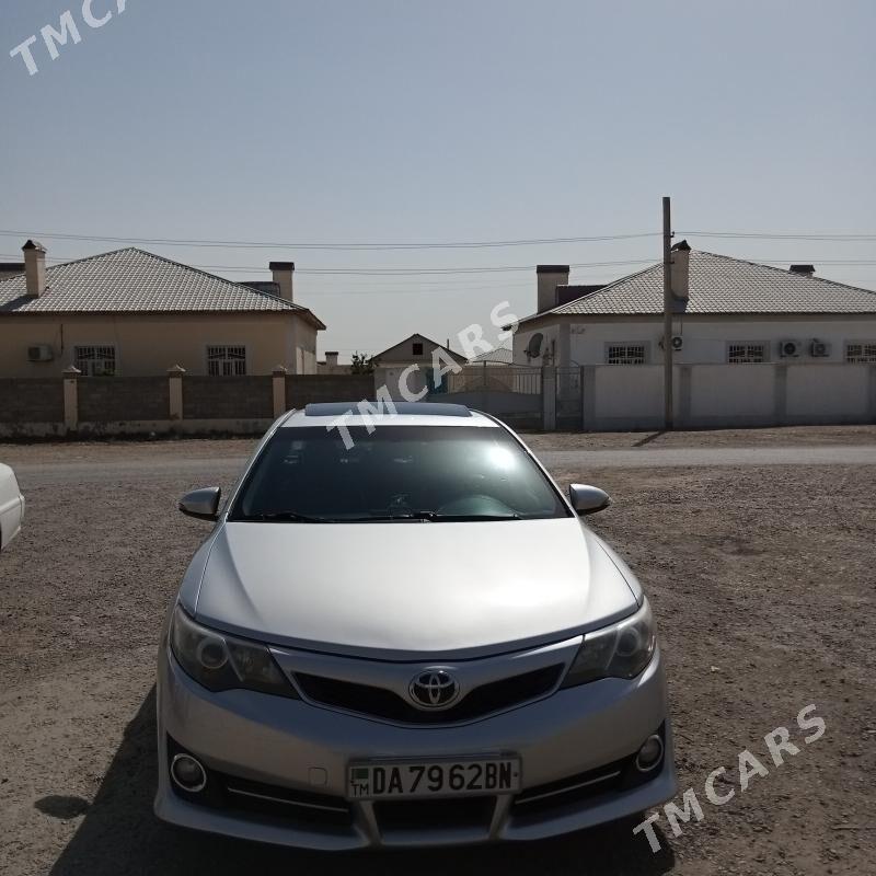 Toyota Camry 2012 - 240 000 TMT - Balkanabat - img 2