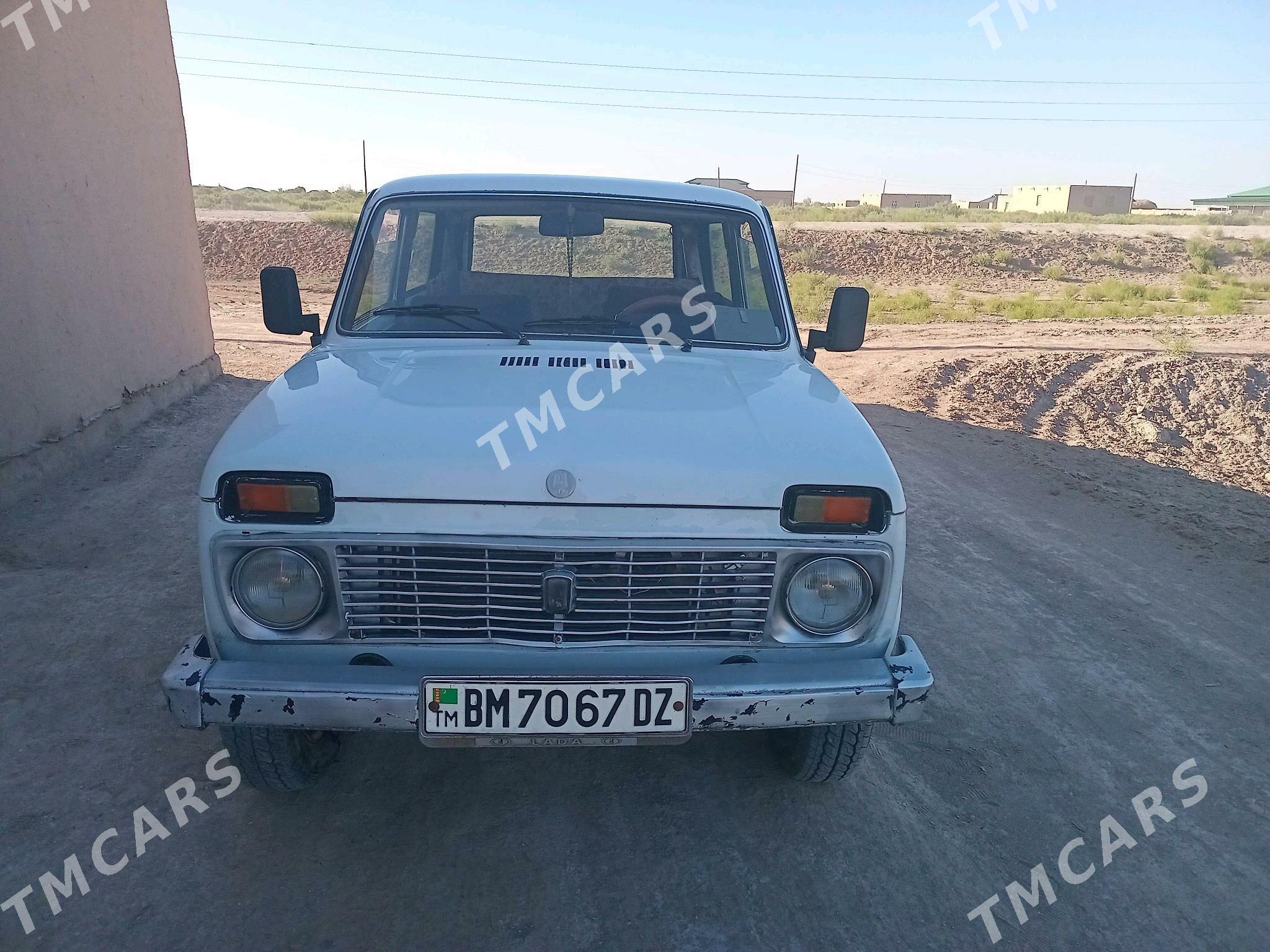Lada Niva 2003 - 35 000 TMT - Türkmenbaşy etr. - img 5