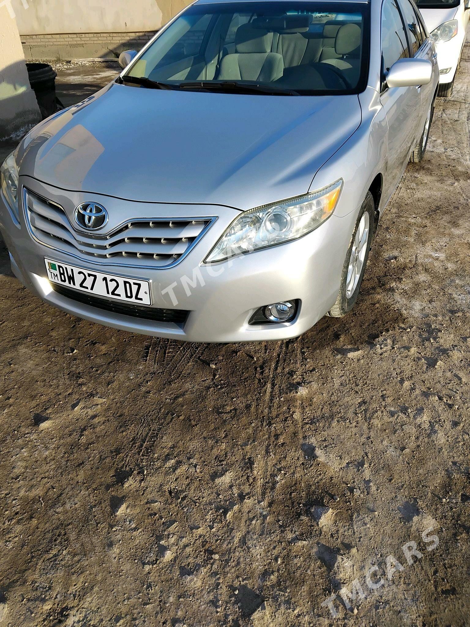 Toyota Camry 2010 - 200 000 TMT - Gubadag - img 6