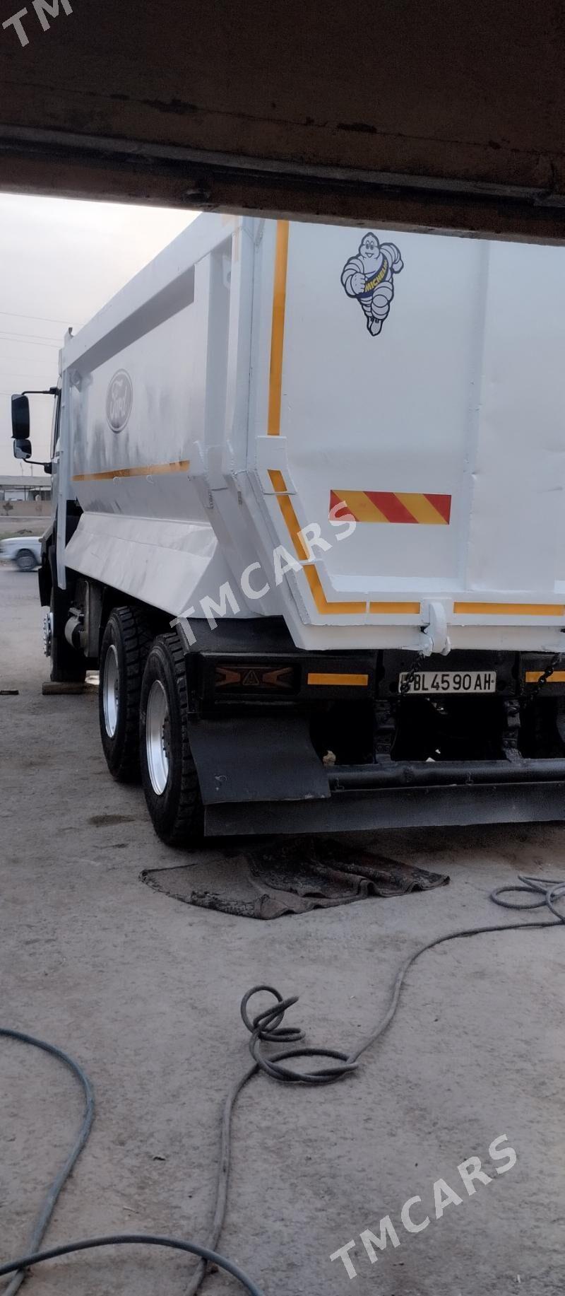 Ford Cargo 3536M 2015 - 810 000 TMT - Bedew - img 5