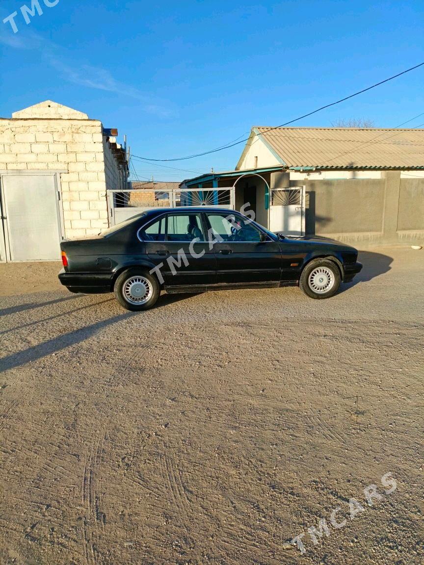 BMW 525 1994 - 50 000 TMT - Gumdag - img 2