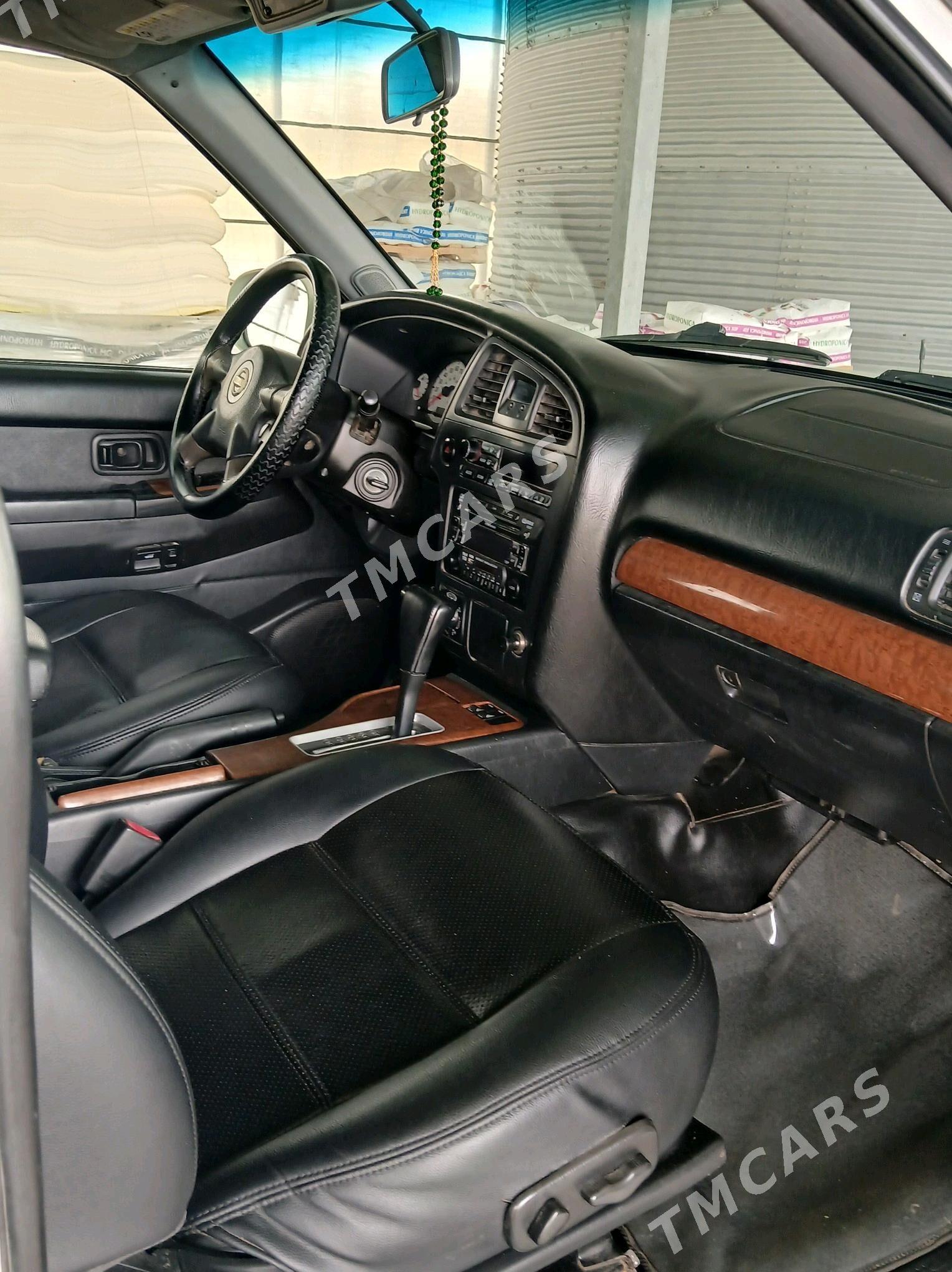 Nissan Pathfinder 2002 - 109 000 TMT - Ашхабад - img 4