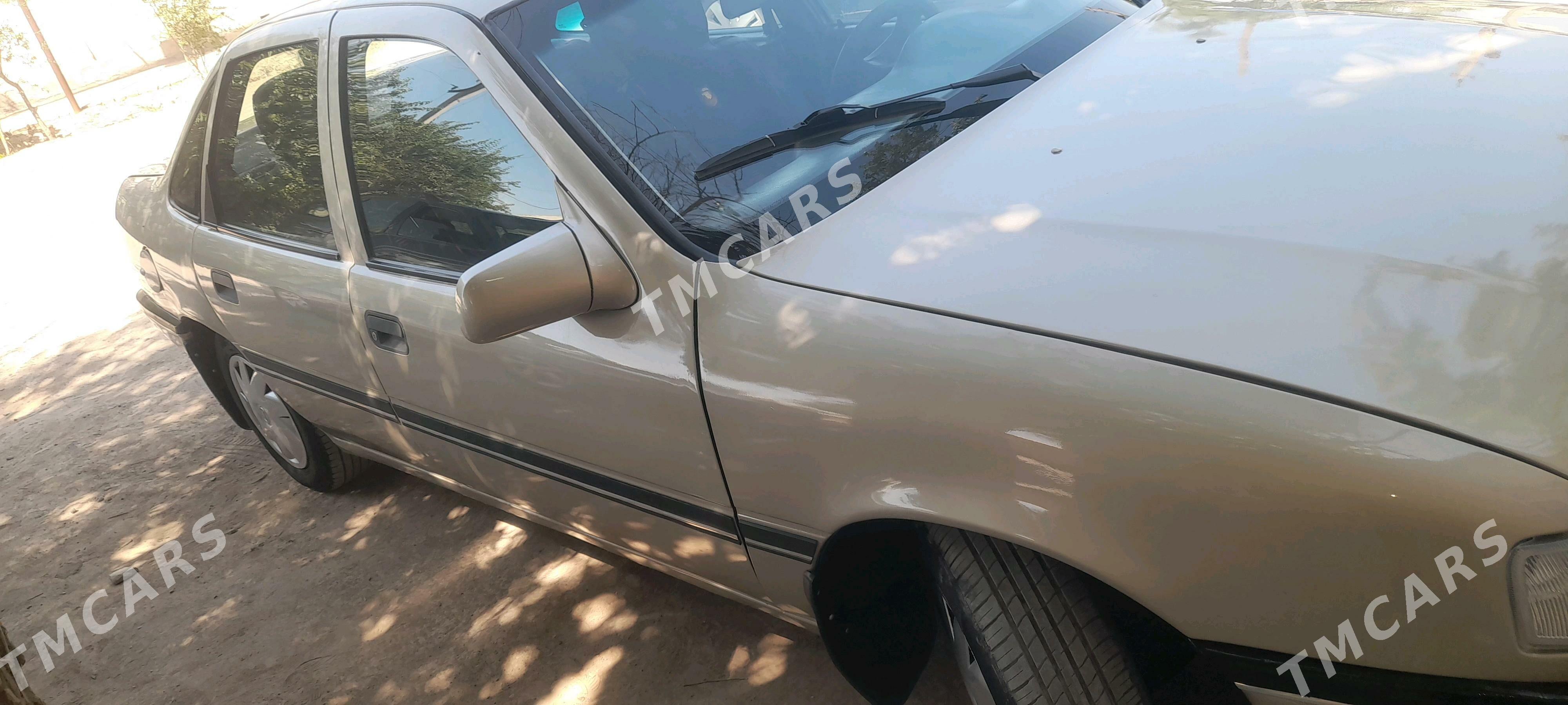 Opel Vectra 1991 - 36 000 TMT - Murgap - img 8