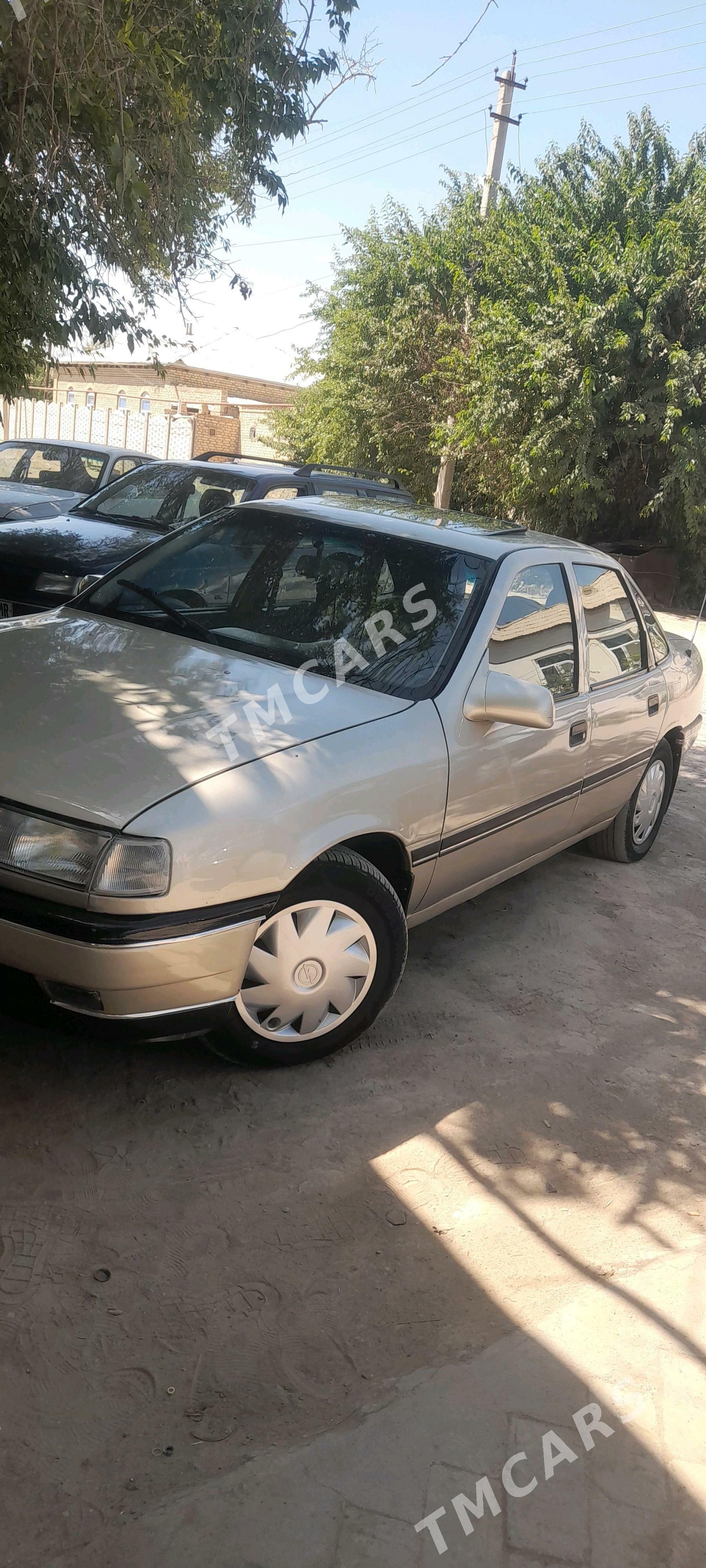 Opel Vectra 1991 - 36 000 TMT - Murgap - img 6