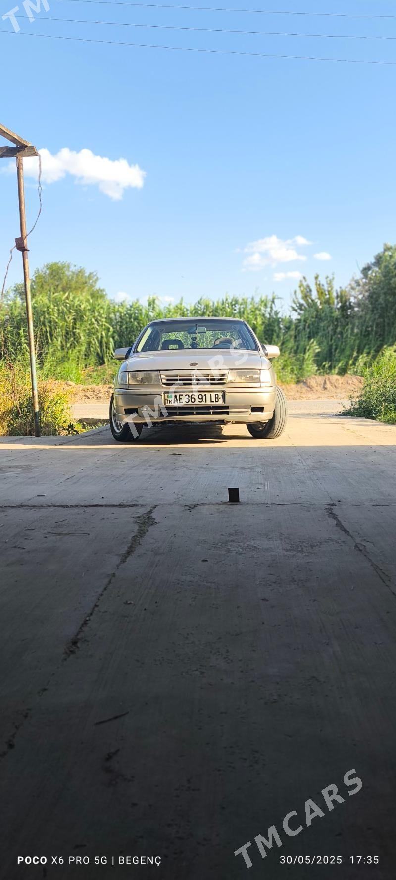 Opel Vectra 1990 - 34 000 TMT - Çärjew - img 8
