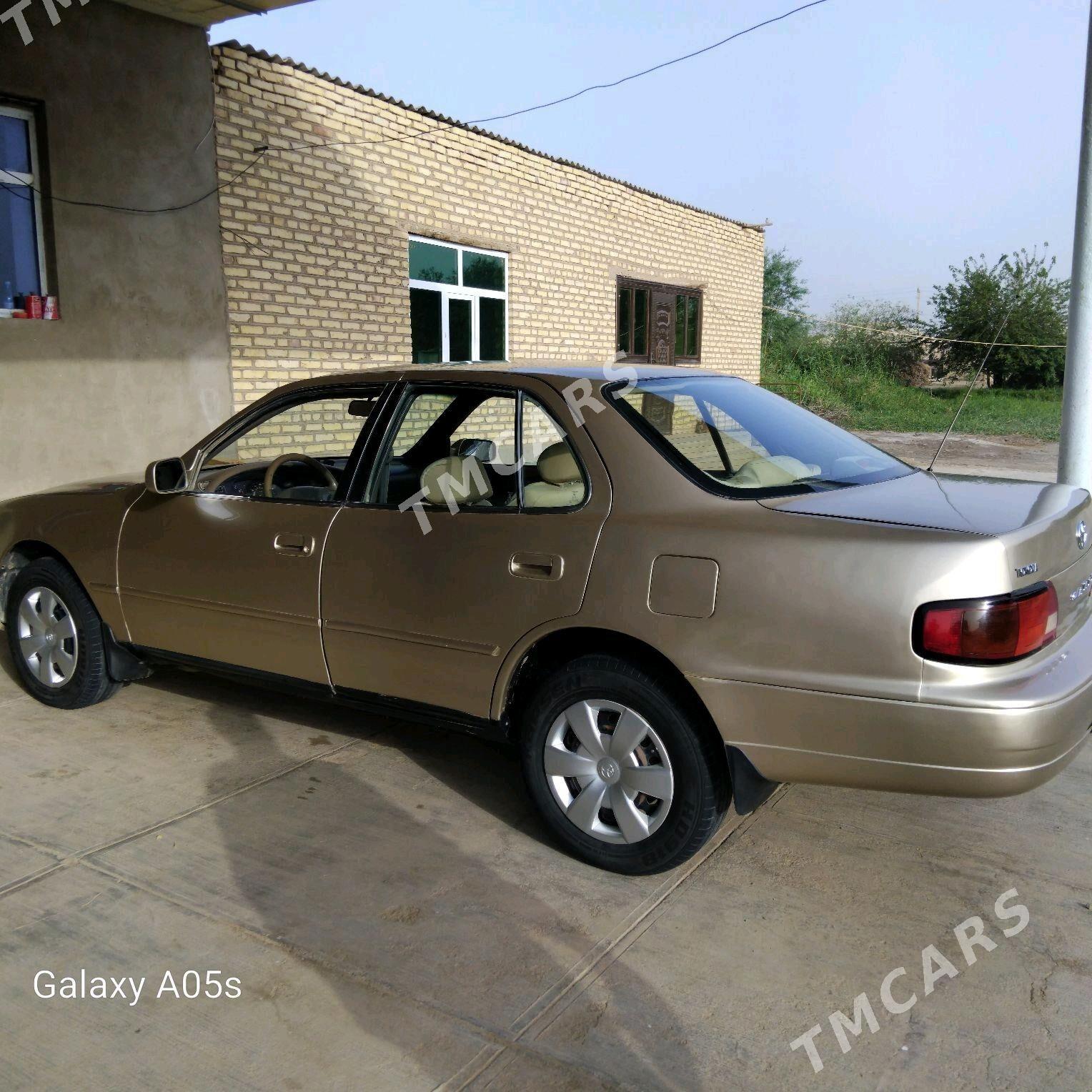 Toyota Camry 1996 - 75 000 TMT - Серахс - img 4