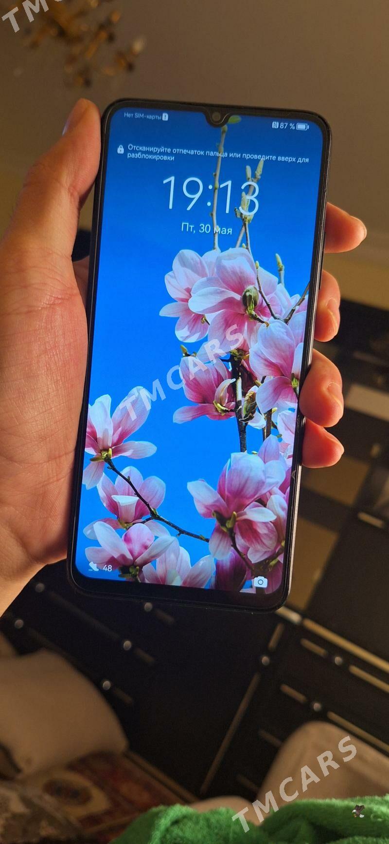 Huawei Nova Y70 - Мир 2 - img 2