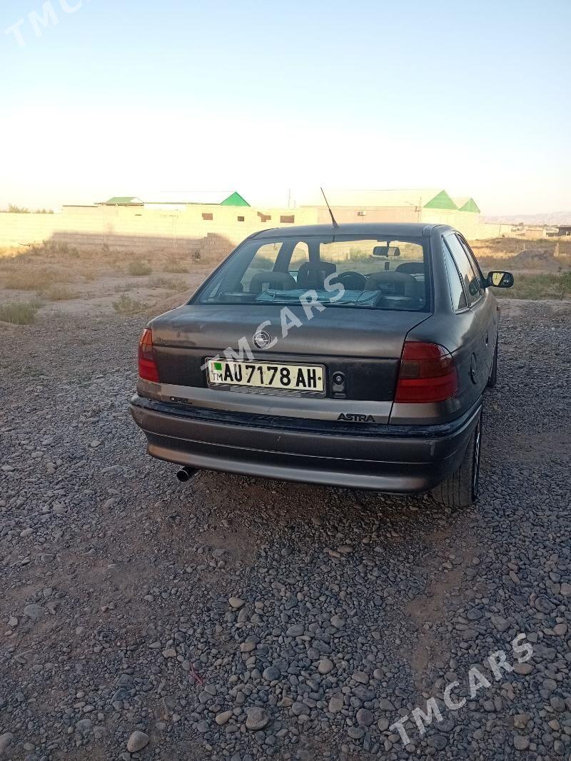 Opel Astra 1993 - 45 000 TMT - Kaka - img 3