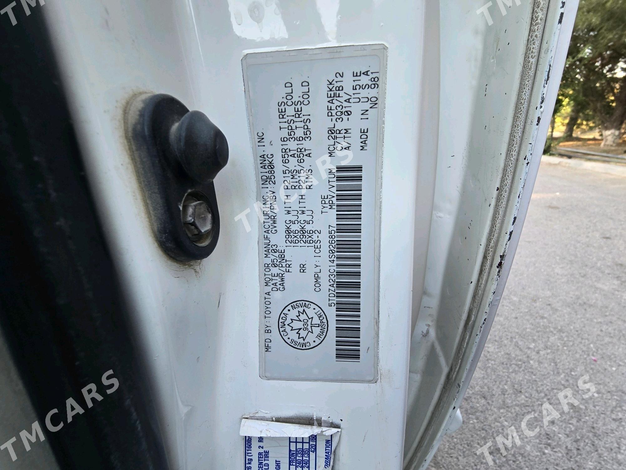 Toyota Sienna 2004 - 161 000 TMT - Бахарден - img 4
