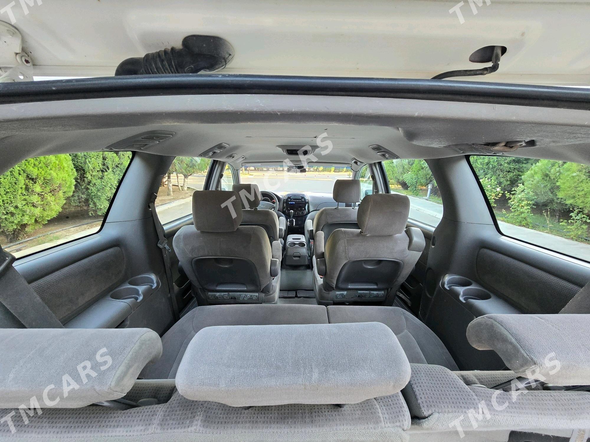 Toyota Sienna 2004 - 161 000 TMT - Бахарден - img 3