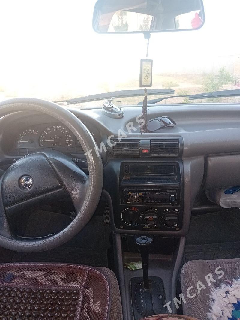 Opel Astra 1993 - 45 000 TMT - Kaka - img 6