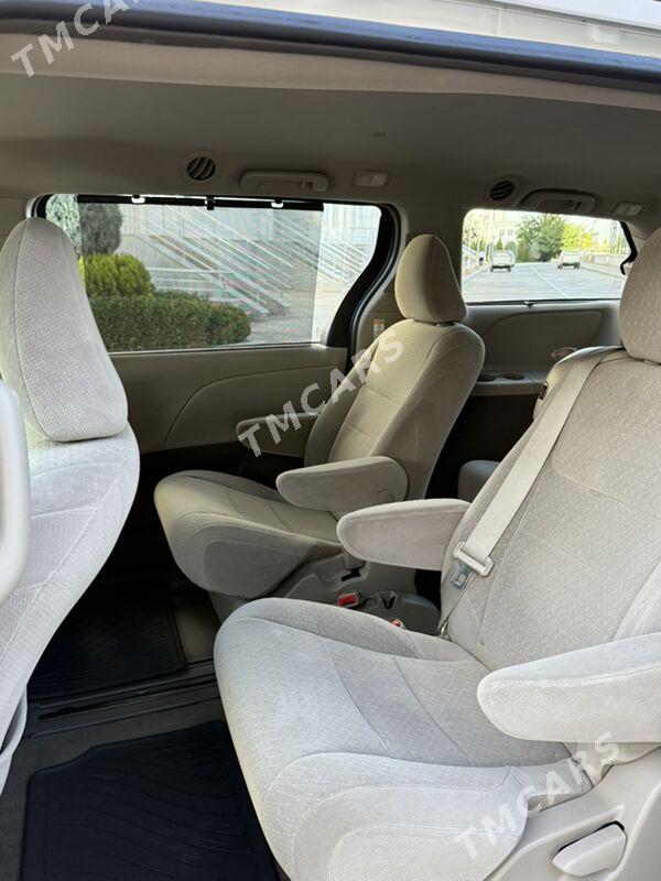 Toyota Sienna 2015 - 310 000 TMT - Aşgabat - img 7
