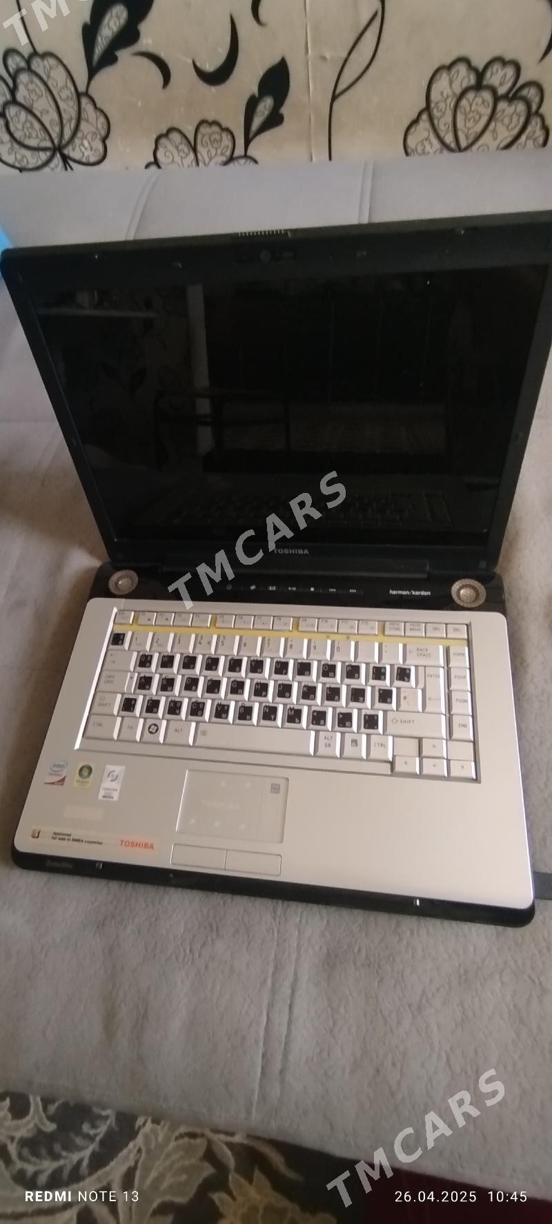 NOUTBUK TOSHIBA  - Бузмеин - img 4