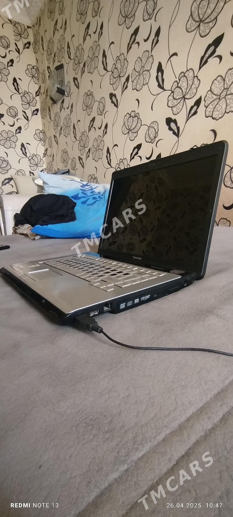 NOUTBUK TOSHIBA  - Бузмеин - img 6
