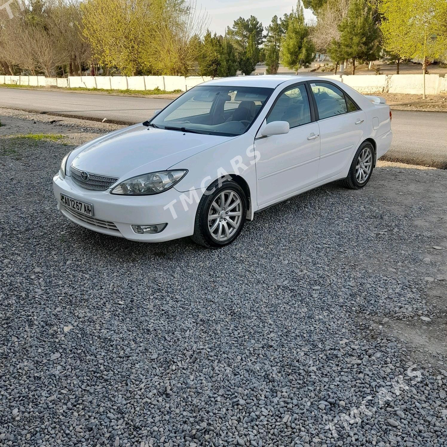 Toyota Camry 2003 - 140 000 TMT - Кака - img 2