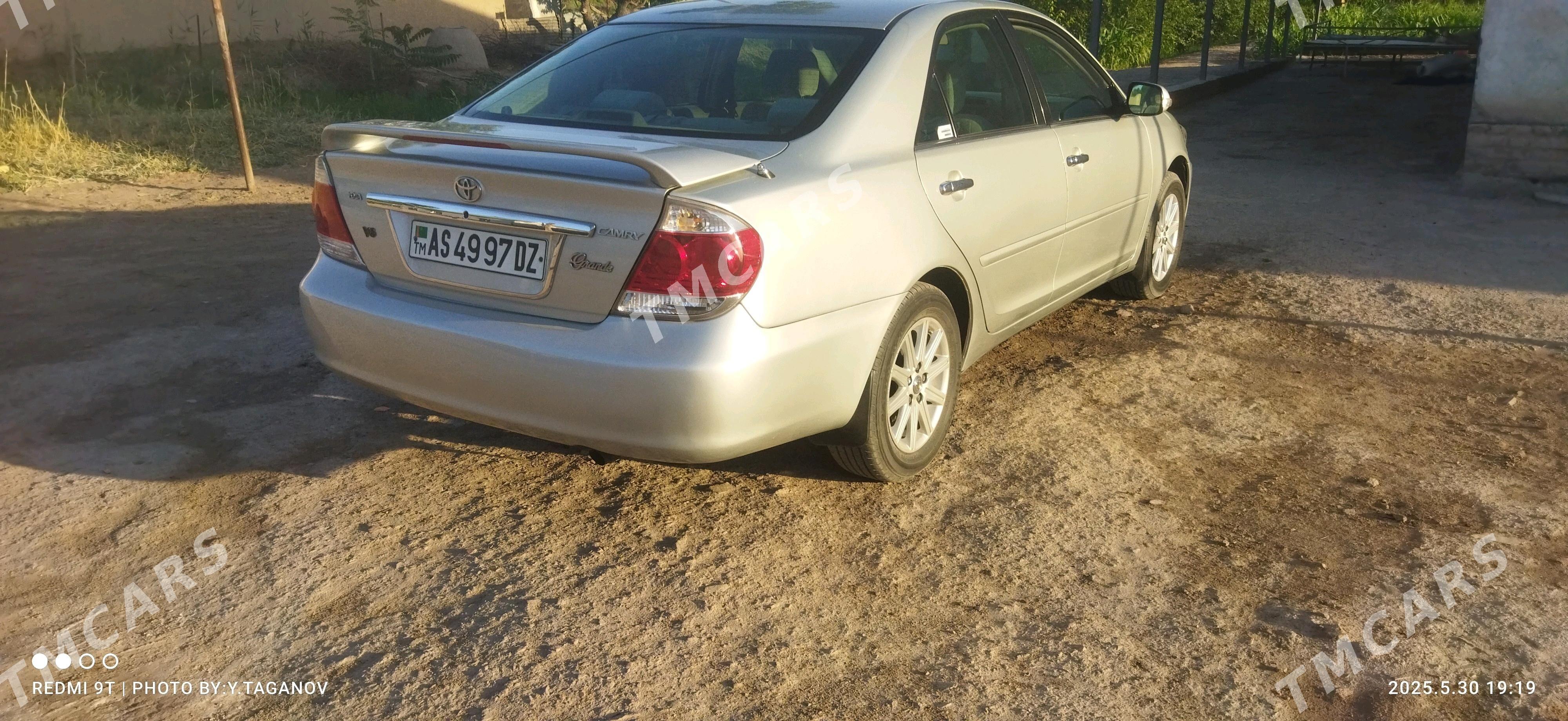 Toyota Camry 2004 - 150 000 TMT - Гурбансолтан Едже - img 5