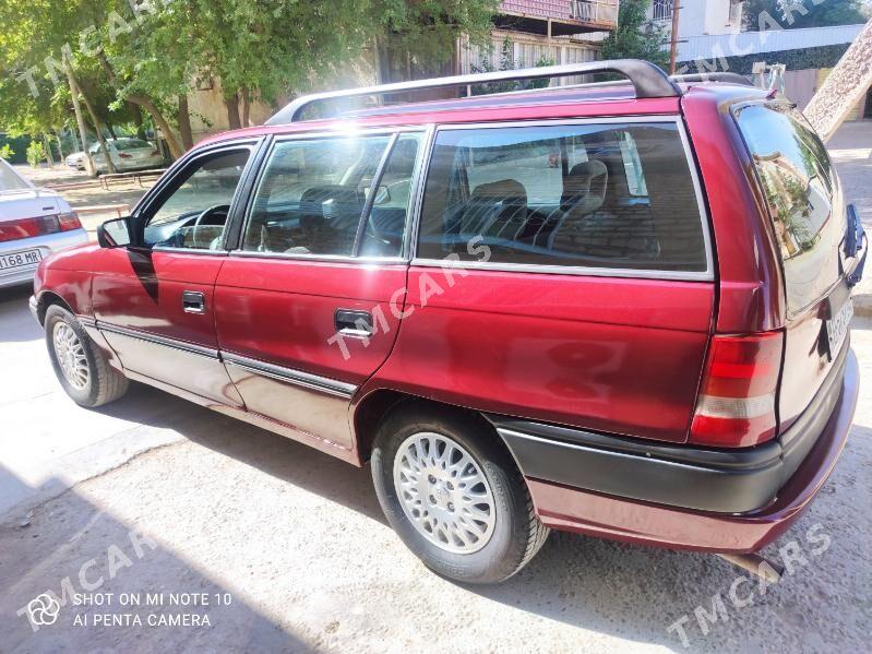 Opel Astra 1993 - 40 000 TMT - Mary - img 2
