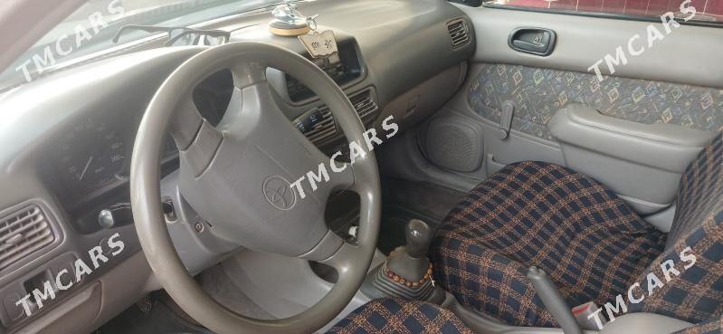 Toyota Corolla 1998 - 50 000 TMT - Köýtendag - img 2
