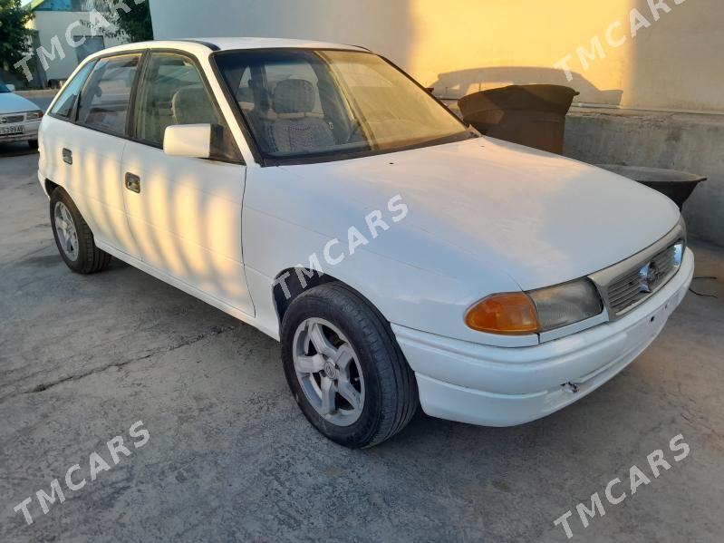 Opel Astra 1993 - 32 000 TMT - Büzmeýin - img 2