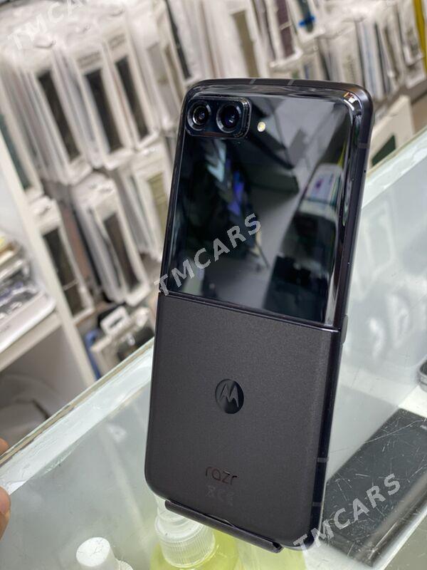 Motorola Razr 2022 - Garaşsyzlygyň 15 ýyllygy Söwda Merkezi - img 2