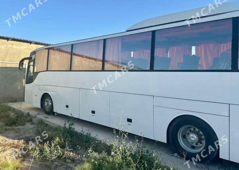 Mercedes-Benz Other 2010 - 415 000 TMT - Ашхабад - img 4