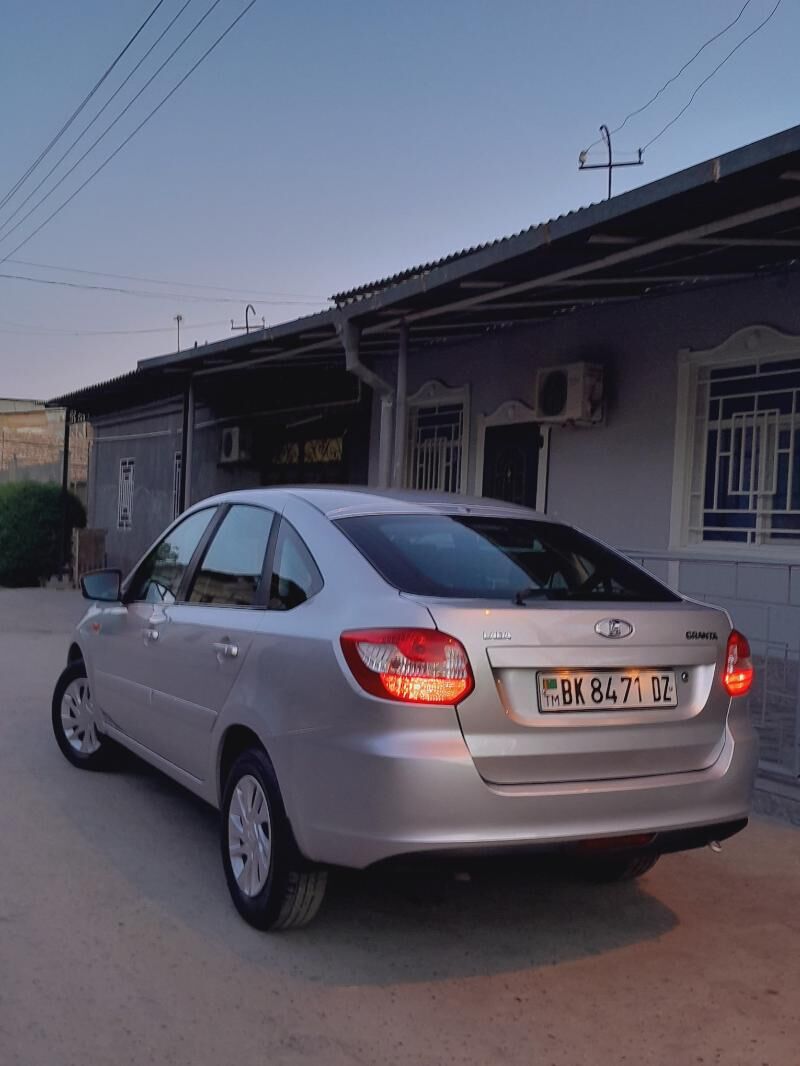Lada Granta 2015 - 110 000 TMT - Дашогуз - img 3