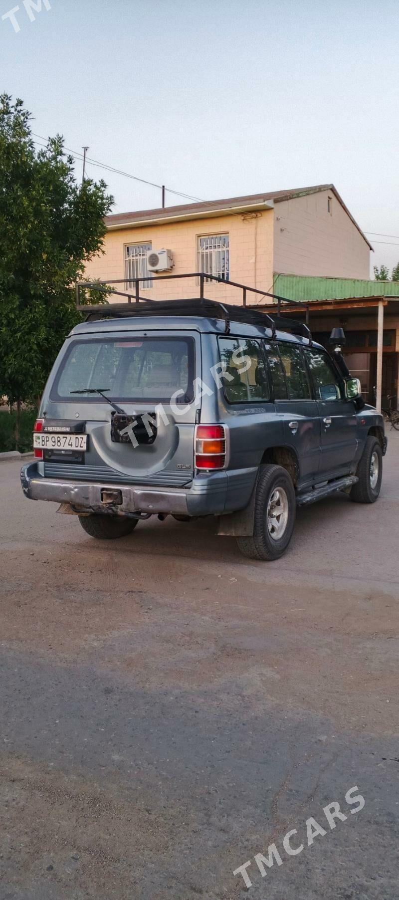 Mitsubishi Pajero 1999 - 42 000 TMT - Дашогуз - img 4