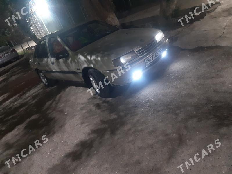 Opel Vectra 1989 - 25 000 TMT - Mary - img 7