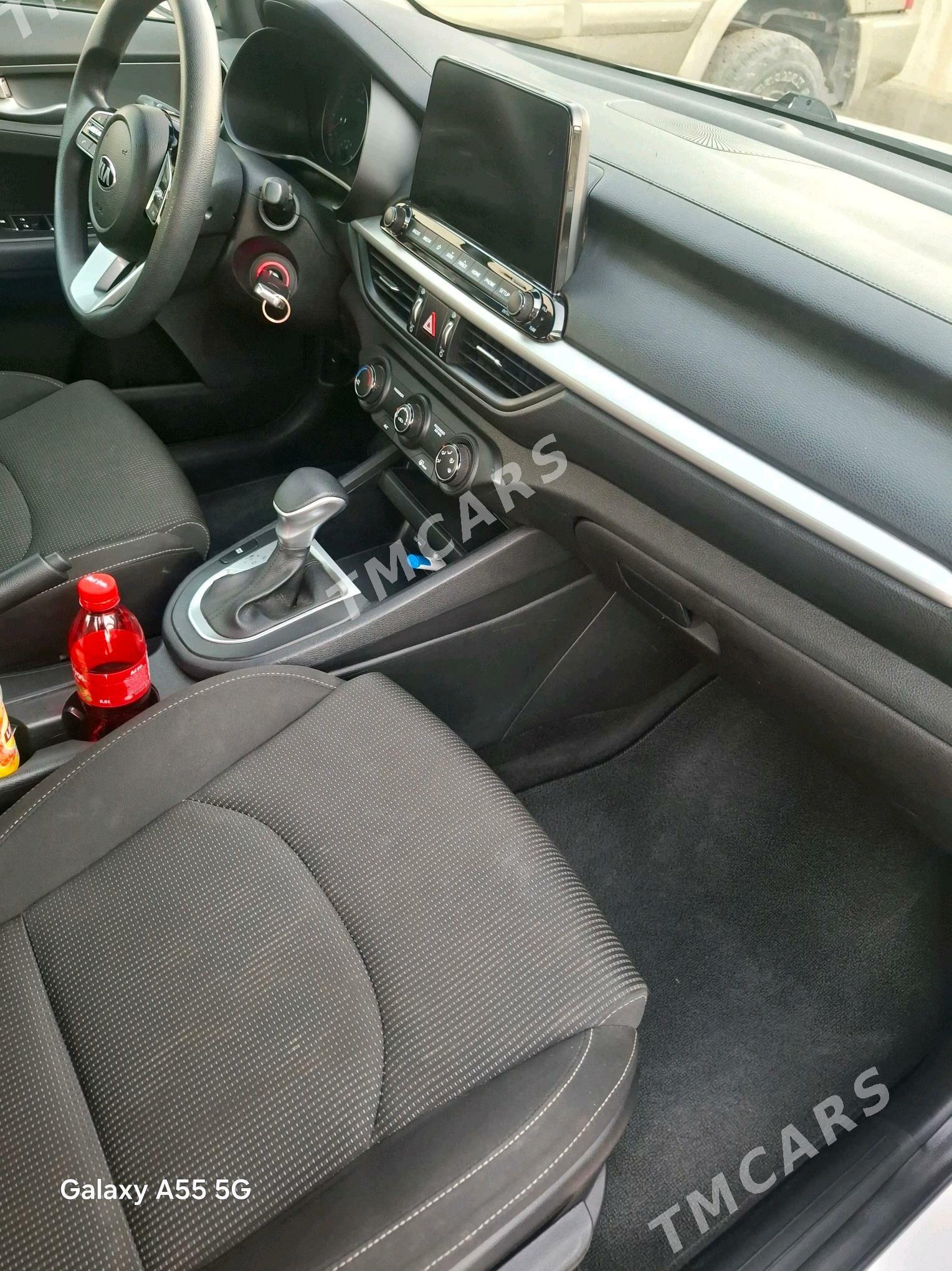 Kia Forte 2021 - 220 000 TMT - Aşgabat - img 10